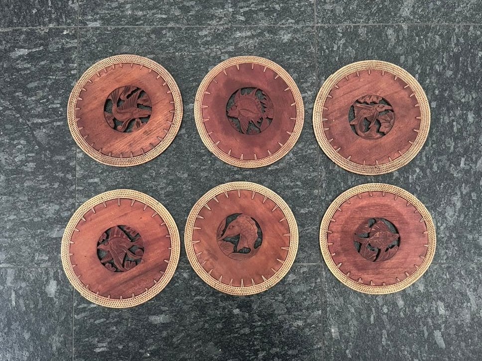 9 houten placemats met riet, Huis en Inrichting, Ophalen of Verzenden