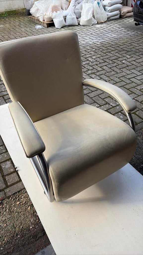 Pelle Divani design fauteuil, Huis en Inrichting, Fauteuils, Ophalen, Zo goed als nieuw, 50 tot 75 cm, Leer