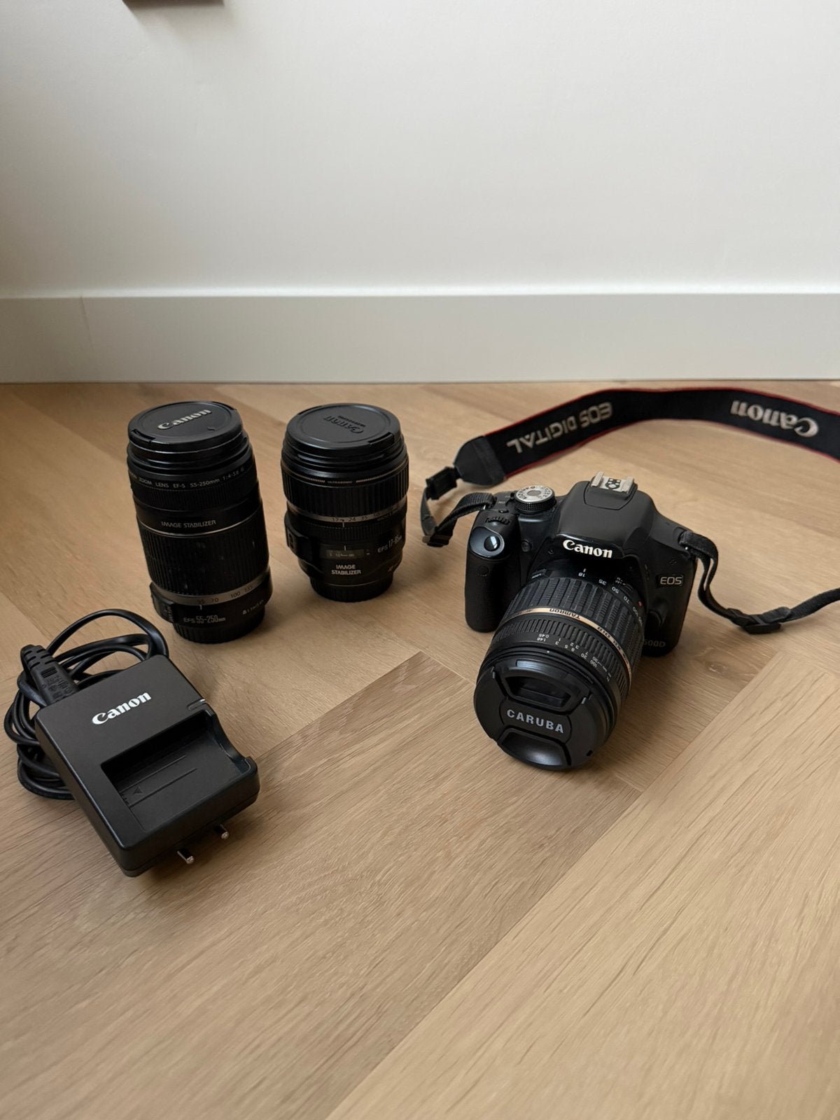 Canon EOS 500D digitale spiegelreflexcamera 3 lenzen, Ophalen, Zo goed als nieuw, Canon, Geen optische zoom