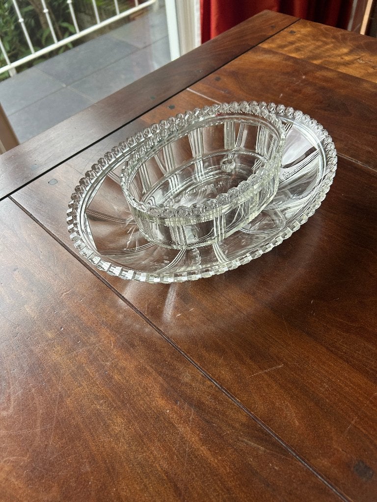 Geslepen Kristallen set , 2-delig. Mooi gedecoreerd, Ophalen of Verzenden