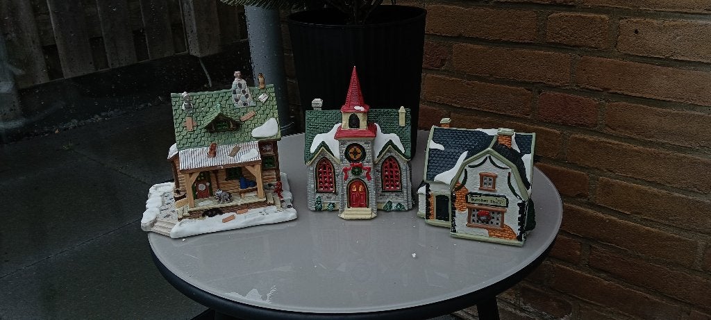 Lemax huisjes en diversen, Diversen, Kerst, Ophalen of Verzenden, Gebruikt