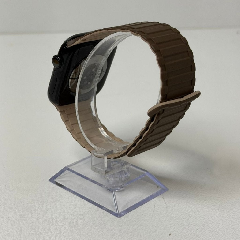 Apple Watch Series 11 (GPS+CELL) ALUMINUM 46MM | Zeer netjes, Apple, Zo goed als nieuw, Support@apple.com, One Apple Park Way
Cupertino, CA 95014
United States