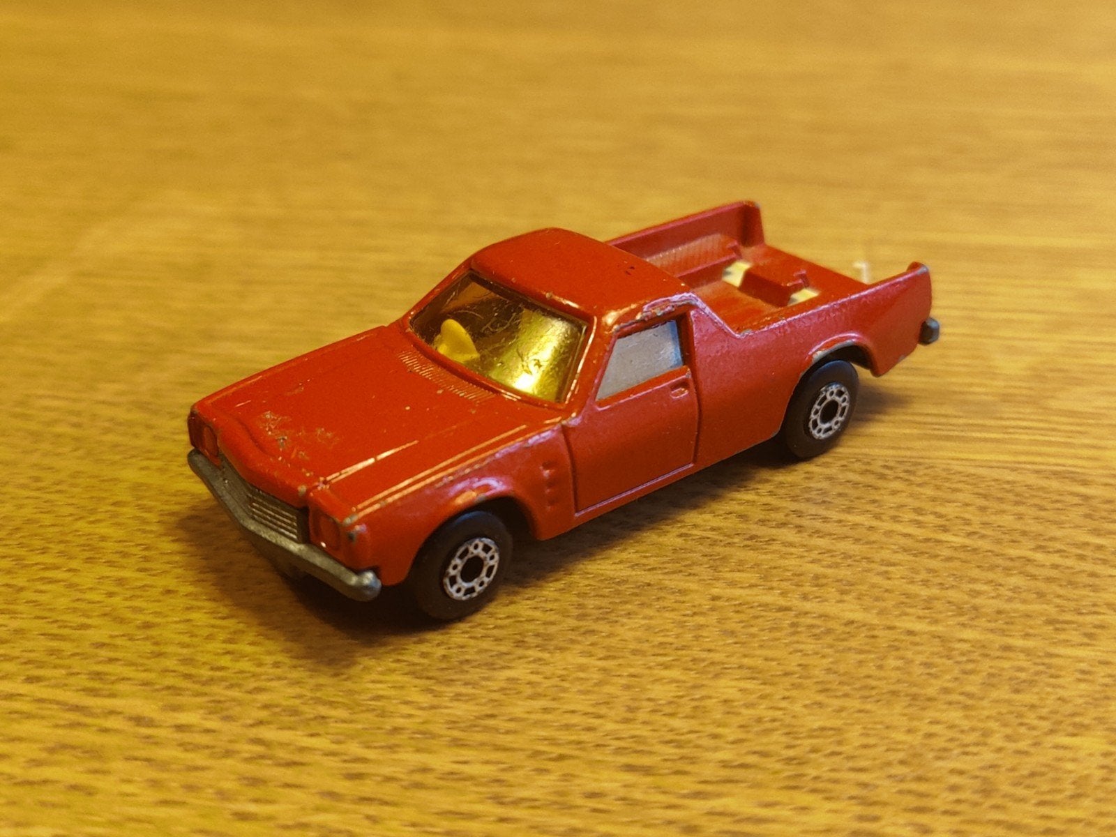 Matchbox Holden Pickup ROOD, Ophalen, Zo goed als nieuw, Auto