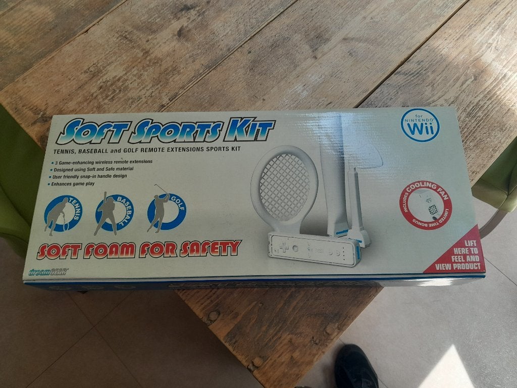 Nintendo WII soft sports kit, 1 speler, Ophalen of Verzenden, Zo goed als nieuw, Vanaf 3 jaar
