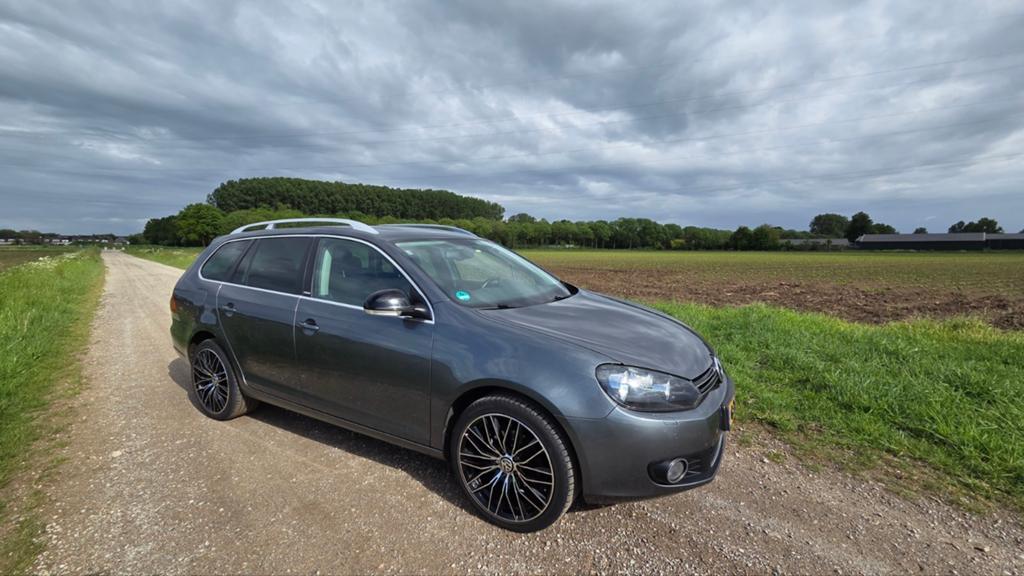 Volkswagen Golf 1.2 TSI 77KW Variant 2012 Grijs, Auto's, Volkswagen, Voorwielaandrijving, Stof, 4 cilinders, Handgeschakeld