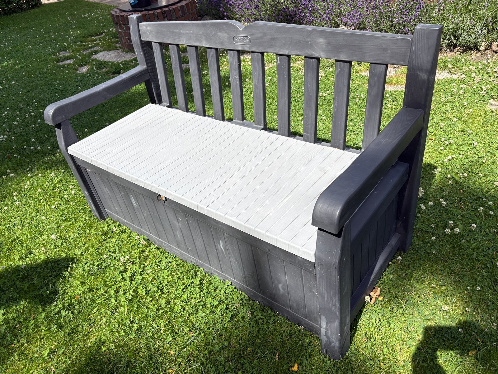 KETER Eden Tuinbank en kussenbox, Tuin en Terras, Ophalen, Zo goed als nieuw, Kunststof