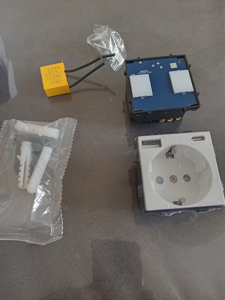 ONE TWO TOUCH Touch dimmer dubbel, Ophalen, Nieuw