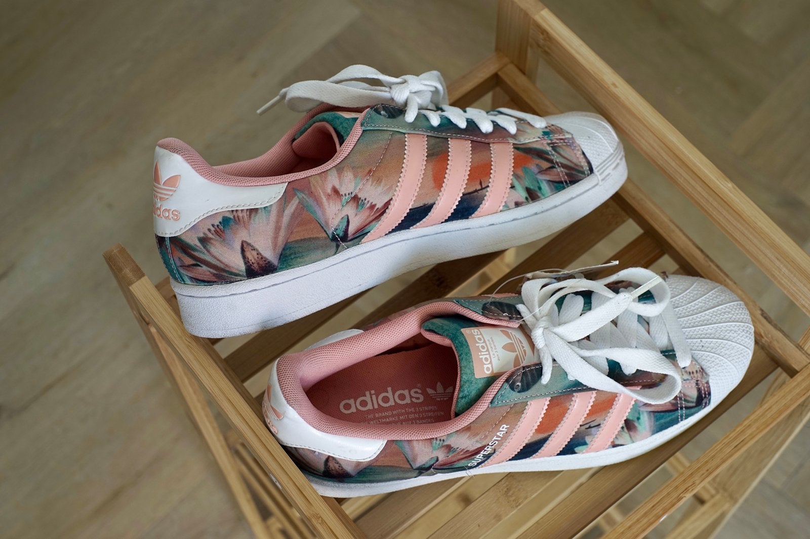 Nieuw Adidas Superstar ‘Farm Curso d’Agua’ maat 41, Kleding | Dames, Ophalen, Nieuw, Wit, Sneakers of Gympen