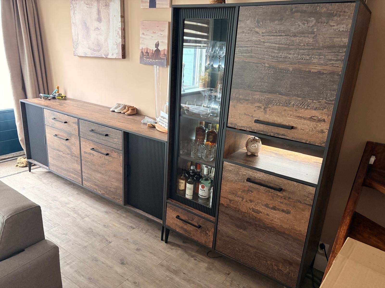 Complete Woonkamerset: Dressoir, Vitrinekast & TV-meubel, Ophalen of Verzenden, Zo goed als nieuw, 200 cm of meer, Met lade(s)