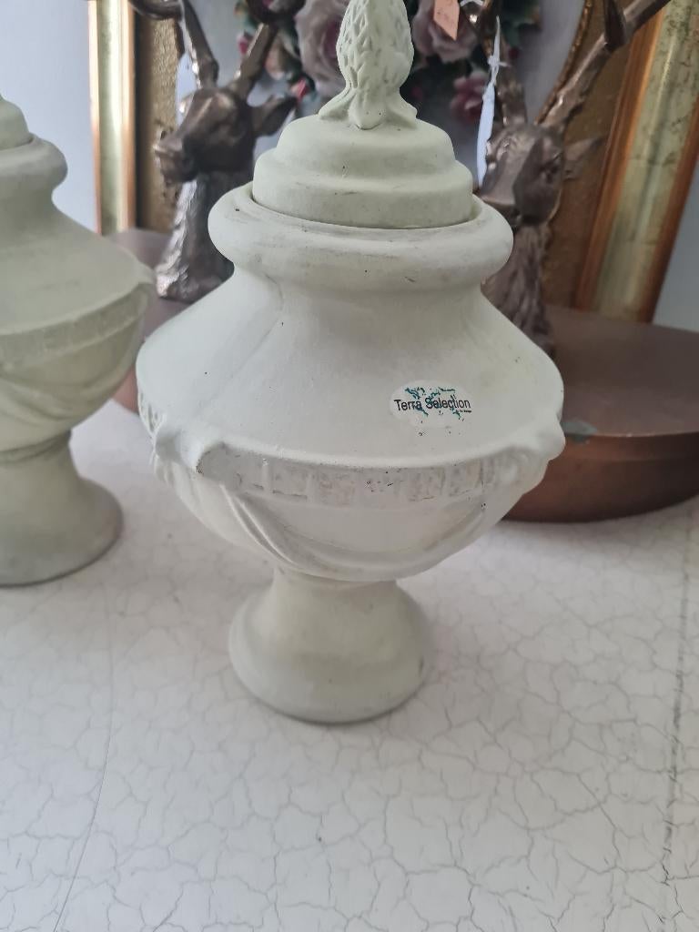 Terracotta potten met deksel p/st 9,95, Ophalen of Verzenden