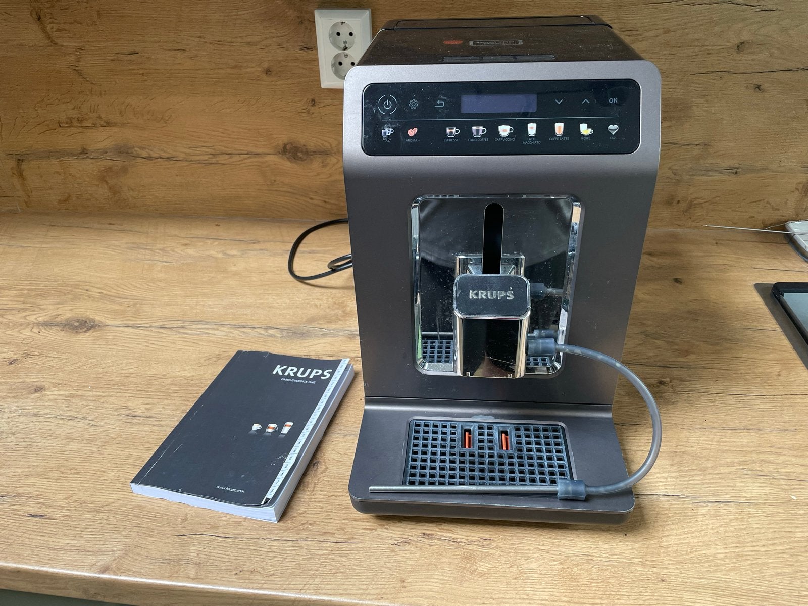 Krups Evidence One Quattro Force - voor de handige klusser, Witgoed en Apparatuur, Koffiezetapparaten, Ophalen, Niet werkend, Koffiemachine