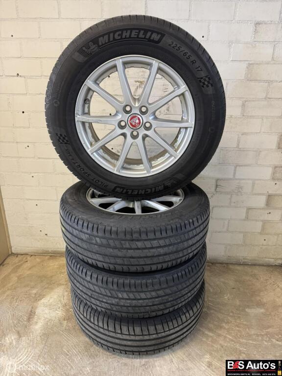 Originele LM+Michelin Pilot Jaguar E-Pace 17-24 008448/2013, Ophalen, Gebruikt, Banden en Velgen, 17 inch