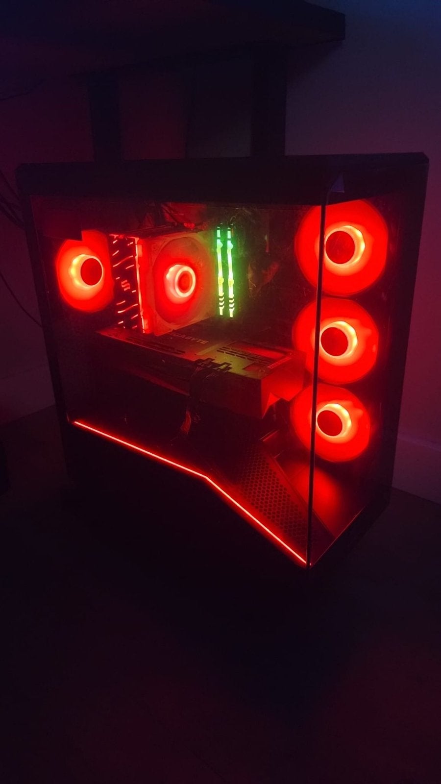 Gaming PC ( RTX 3070 Ti, Ryzen 5 5600X, 1TB SSD), Zo goed als nieuw, Gaming, SSD, Ophalen