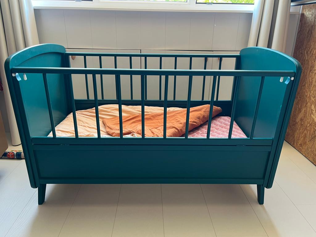 Vintage ledikant en cosleeper 120x60cm, Ophalen, Zo goed als nieuw, Ledikant