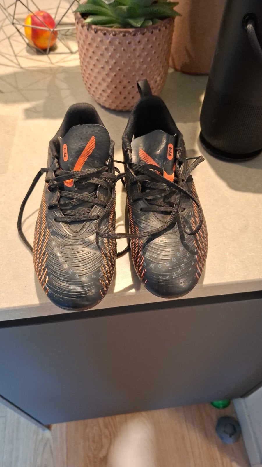 Voetbalschoenen Puma zgan mt 36 gratis, Ophalen, Zo goed als nieuw, Schoenen