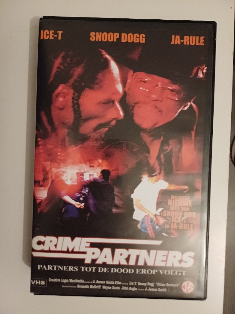 VHS – Crime Partners (2001) – Met Snoop Dogg, Ice-T, Cd's en Dvd's, Vanaf 16 jaar, Ophalen of Verzenden, Gebruikt, Actie en Avontuur