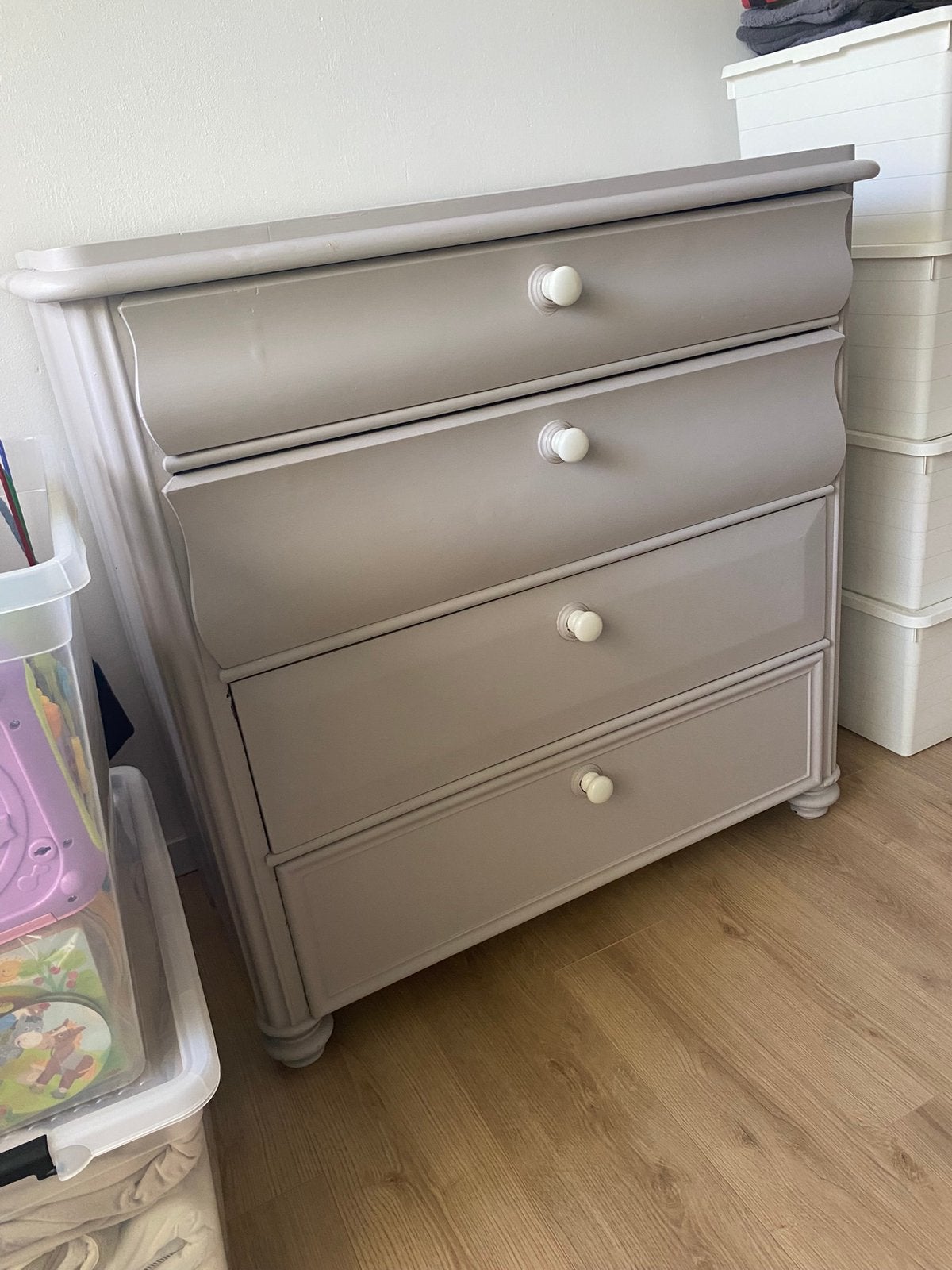 Leuke ladekast/commode, Ophalen, 100 tot 150 cm, 100 tot 150 cm, Nieuw