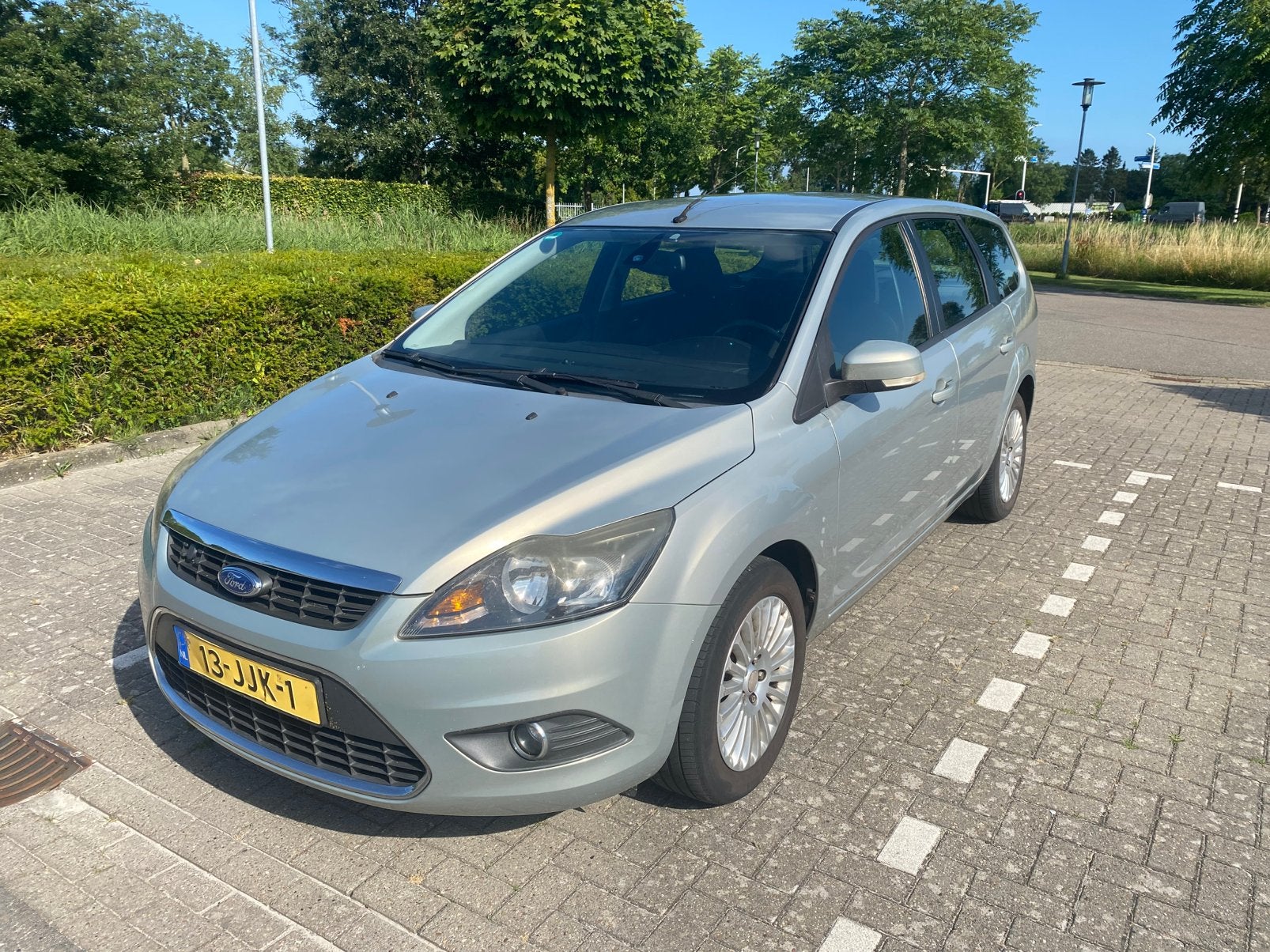 Ford Focus wagon 1.8 Titanium - APK tot  apr’27!, Auto's, Ford, Particulier, Focus, Benzine, B, Stationwagon, Handgeschakeld, Origineel Nederlands