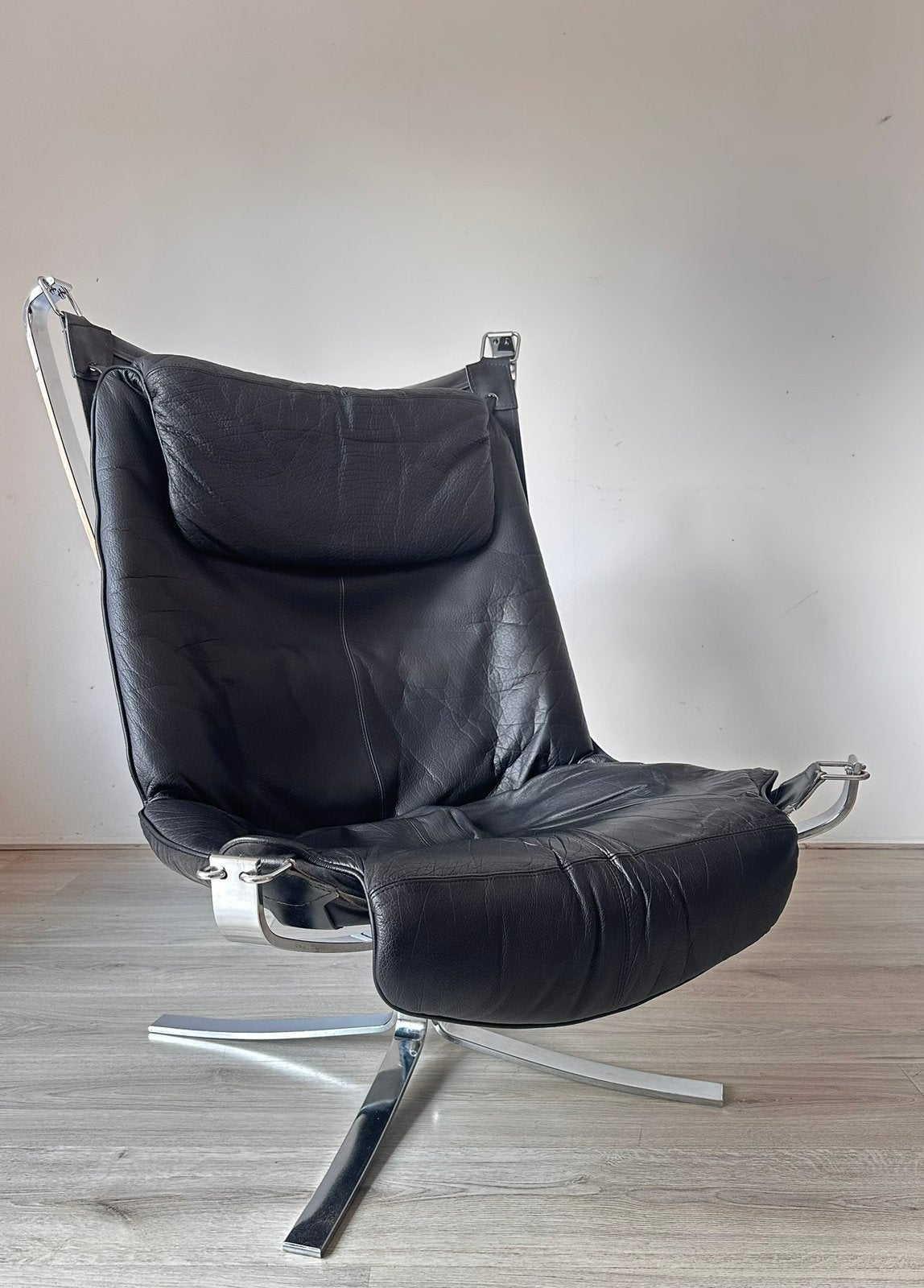 Falcon Lounge Chair, Ophalen, Gebruikt, 75 tot 100 cm, 50 tot 75 cm