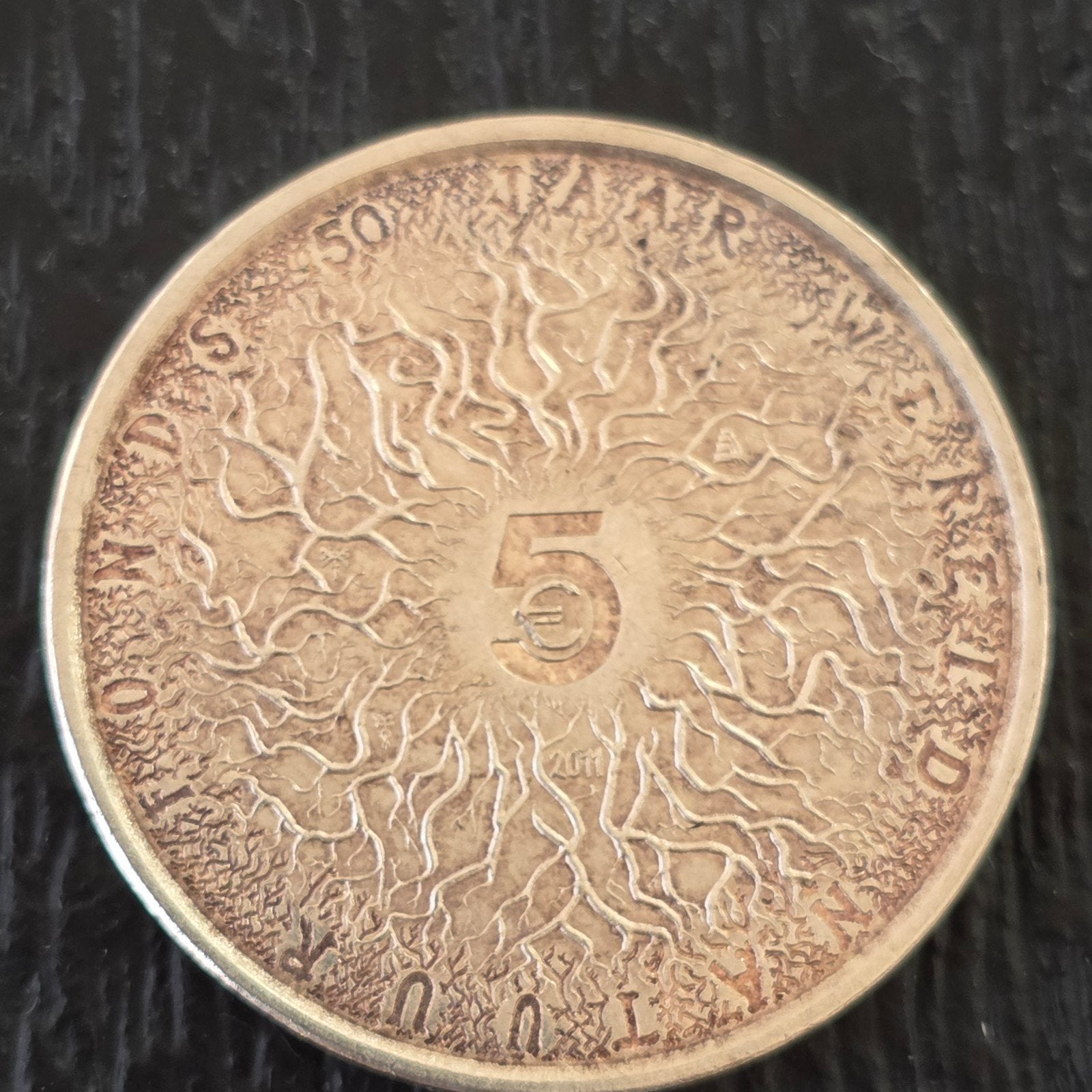 Herdenkingsmunt 2011 Beatrix WNF 5 euro, Postzegels en Munten, Munten | Nederland, Ophalen of Verzenden, Koningin Beatrix, Euro's