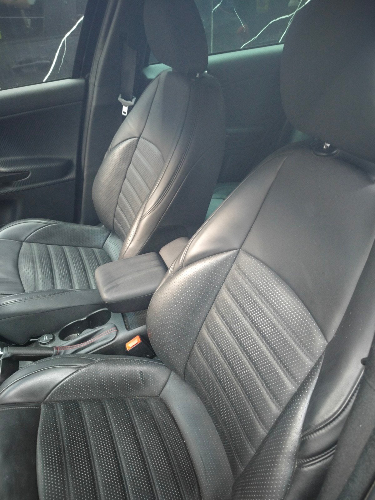 alfa Giulietta veloce leder interieur, Auto-onderdelen, Ophalen, Gebruikt, Alfa Romeo
