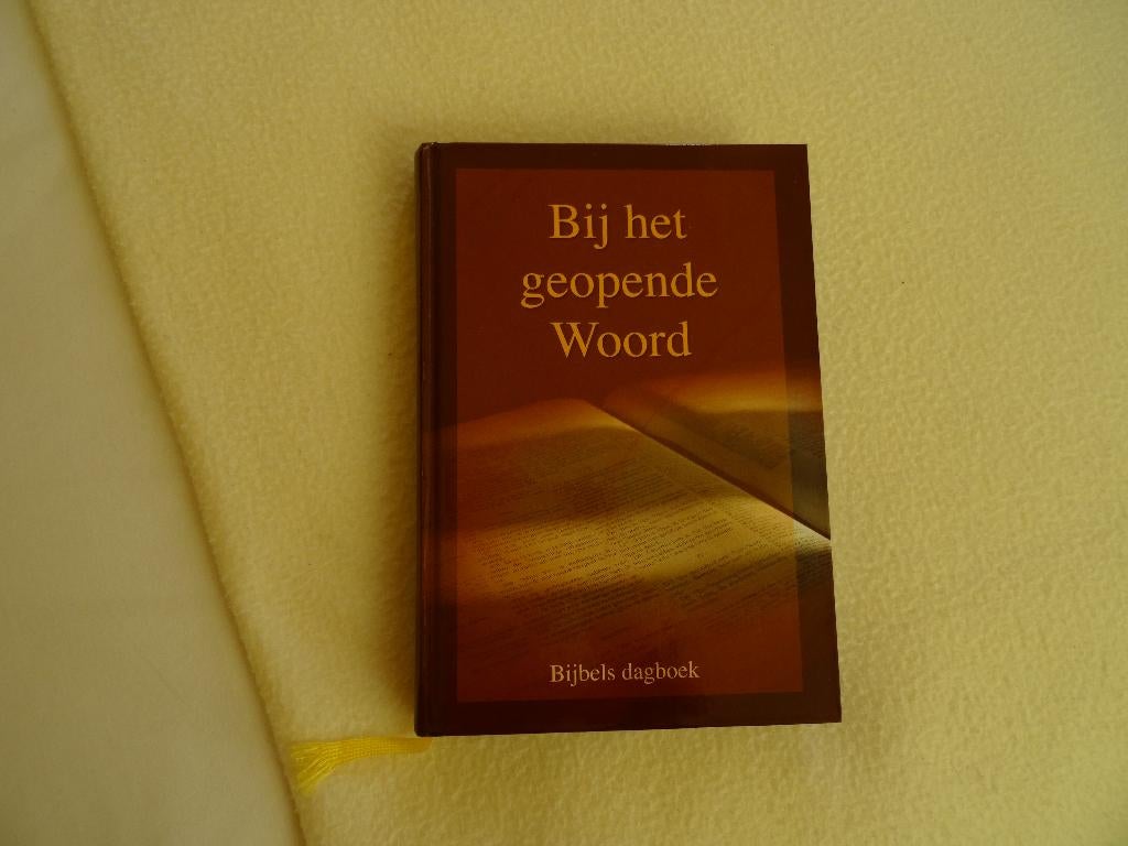 Bij het geopende woord bijbelsdagboek 2008  ger gem., Gelezen, Diverse predikanten, Christendom | Protestants, Ophalen of Verzenden