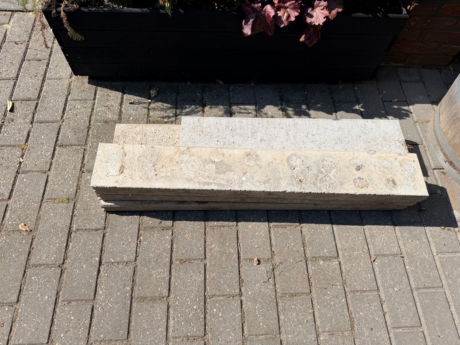 Stoepbandjes 5x15x100 4,5 stuks, Doe-het-zelf en Verbouw, Metselstenen, Ophalen, Gebruikt, Beton