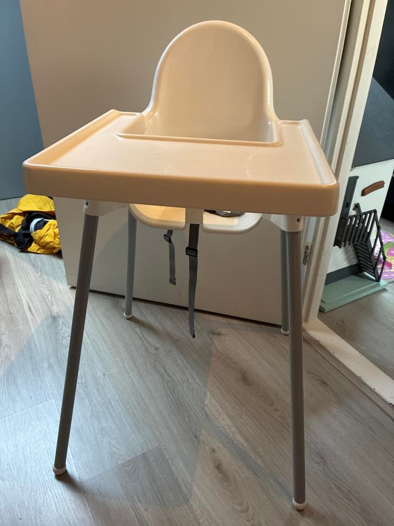 IKEA kinderstoel met afneembare poten, Ophalen, Gebruikt, Overige typen, Afneembaar eetblad