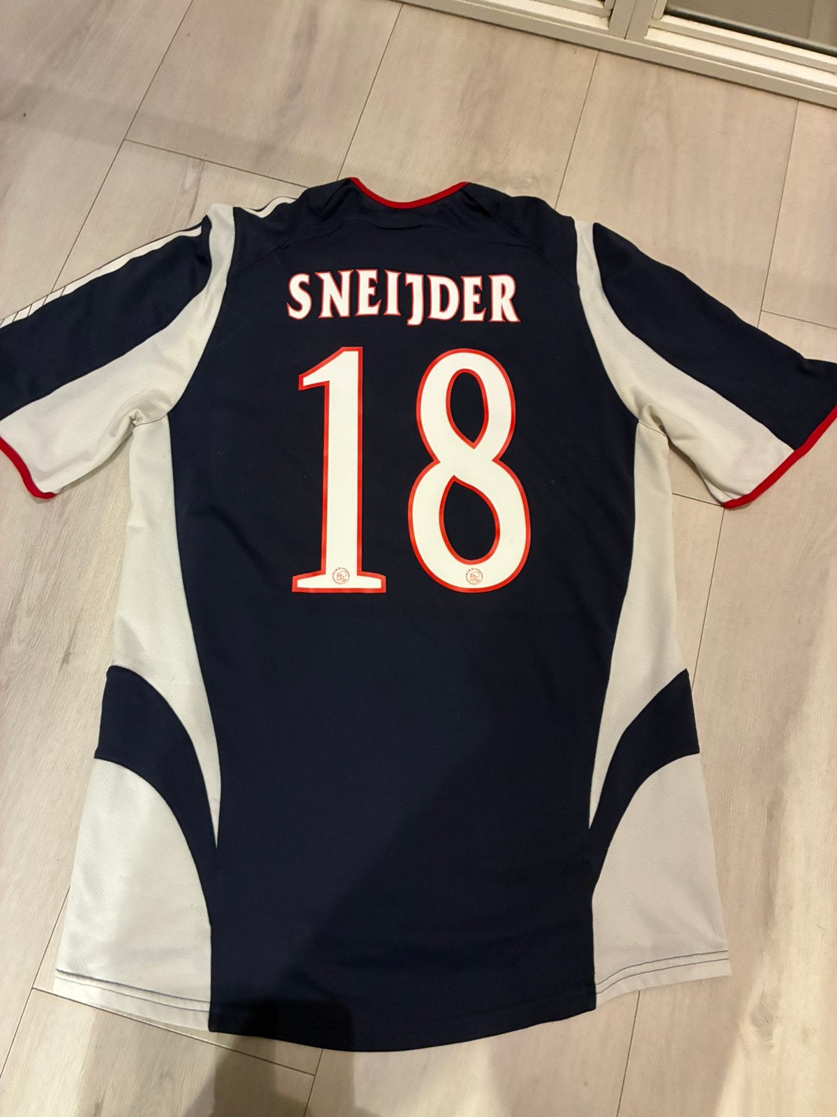 Origineel Ajax Sneijder shirt maat M, Sport en Fitness, Maat M, Ophalen of Verzenden, Nieuw, Shirt