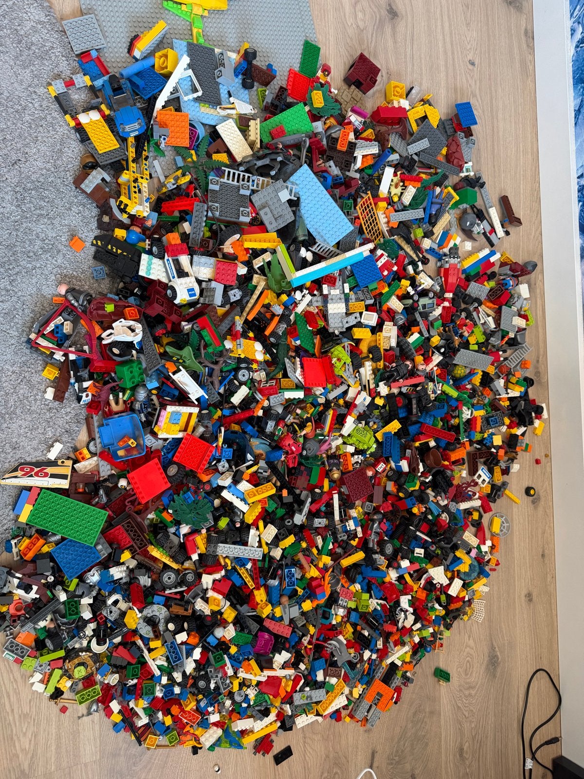 10 kg Lego met wielen, poppetjes en grondplaten, Ophalen, Gebruikt, Inclusief extra onderdelen, Lego
