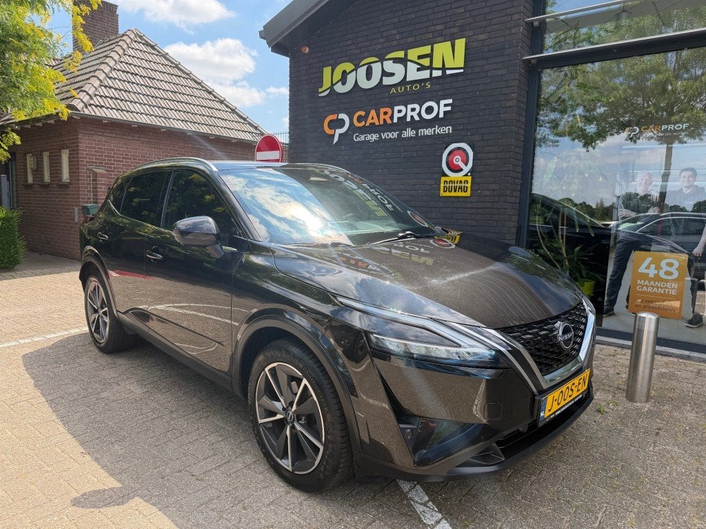 Nissan QASHQAI 1.3 MHEV X TEKNA, Met garantie (alle), Zwart, Bedrijf, Qashqai
