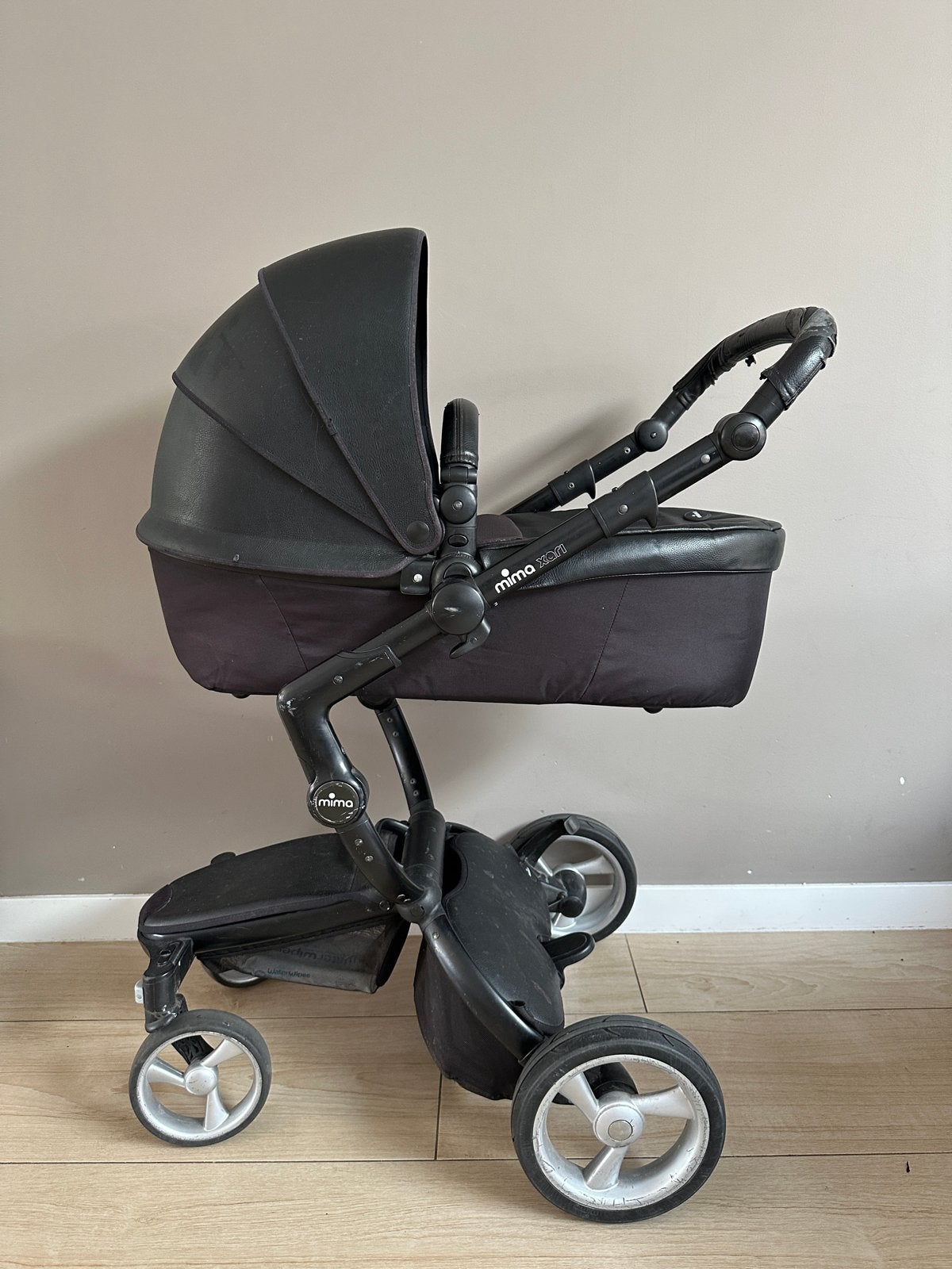 Mima Xari Kinderwagen - Complete set, Gebruikt, Met reiswieg, Ophalen, Kinderwagen