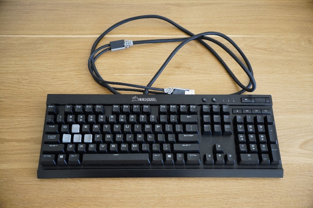 Corsair K70 LUX Mechanisch Toetsenbord, Ophalen, Gebruikt, Qwerty, Ergonomisch