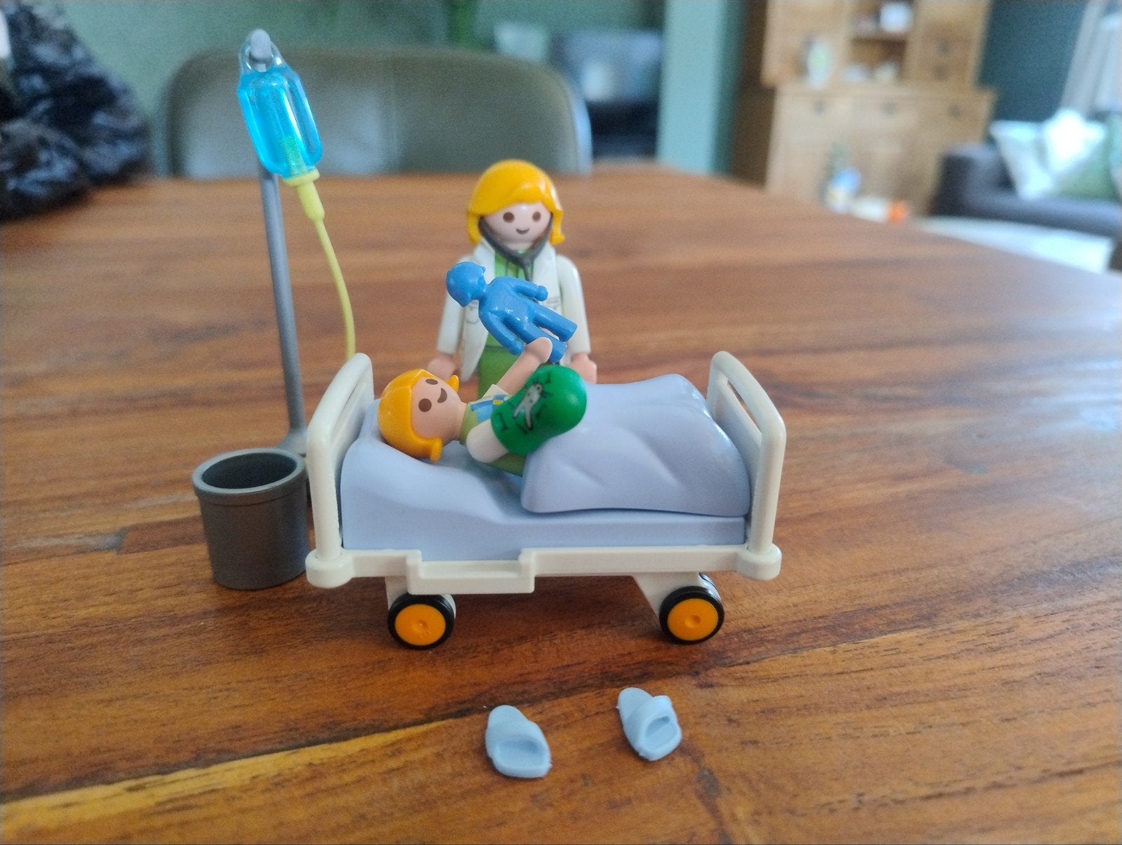 Sint-idee: Playmobil ziekenhuisbed met patiënt en dokter, Ophalen of Verzenden, Zo goed als nieuw