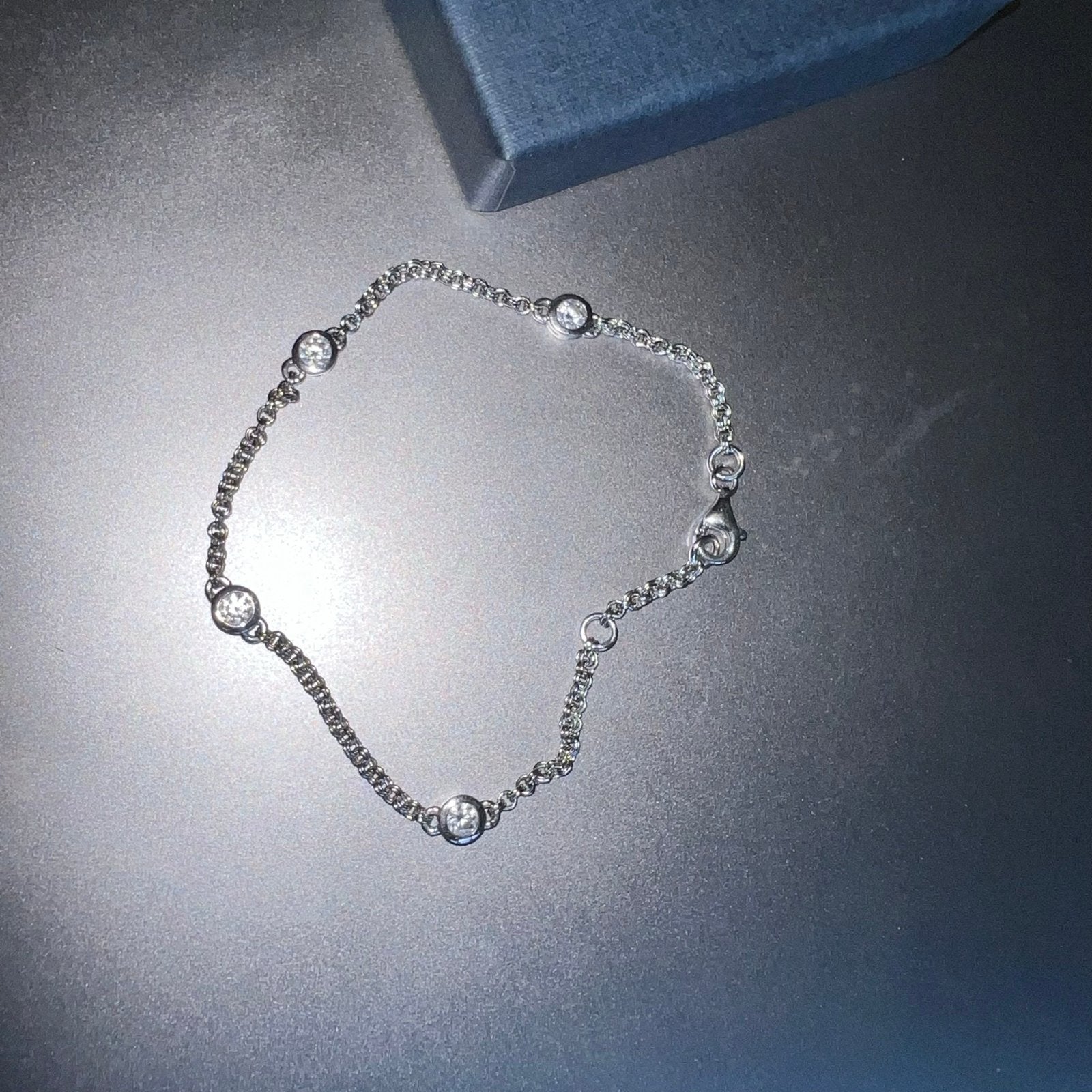 Zilveren armband met kristallen van Veerman Juwelen, Ophalen of Verzenden, Zo goed als nieuw, Zilver, Met kristal