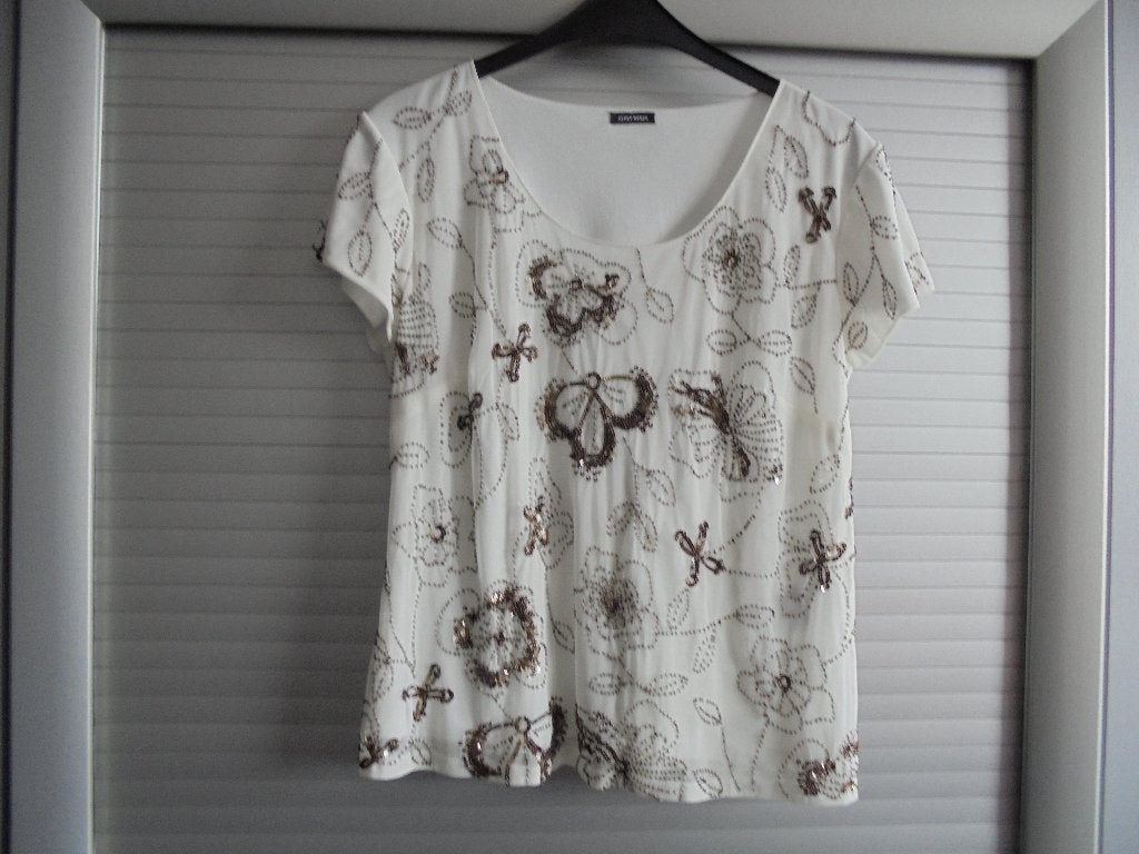 Gerry Weber shirt maat 42 wit, Kleding | Dames, T-shirts, Zo goed als nieuw, Maat 42/44 (L), Wit, Korte mouw, Ophalen of Verzenden