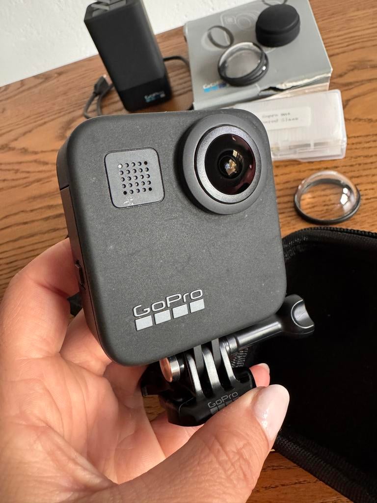 GoPro Max 360 Camera met accessoires - Zo goed als nieuw, Audio, Tv en Foto, Actiecamera's, Ophalen, Zo goed als nieuw, GoPro