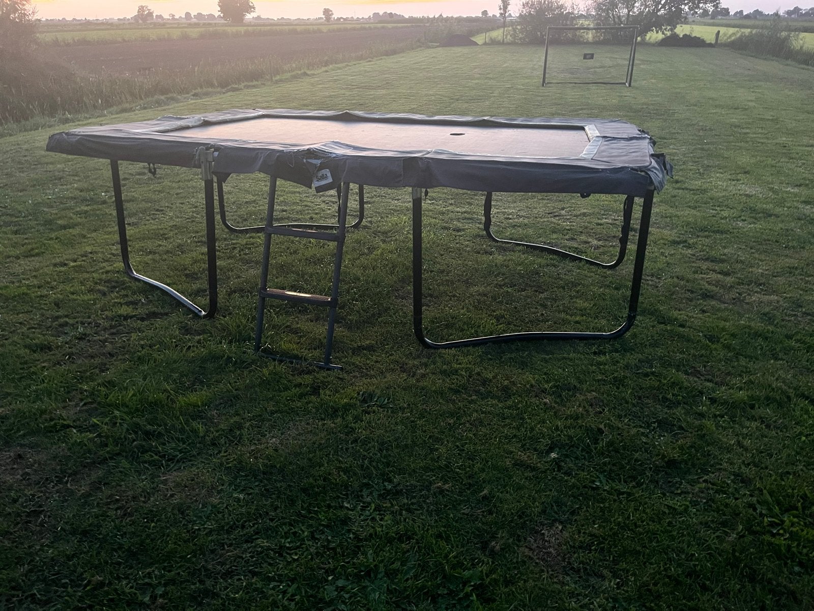 Gebruikte Salla Trampoline 300x200
