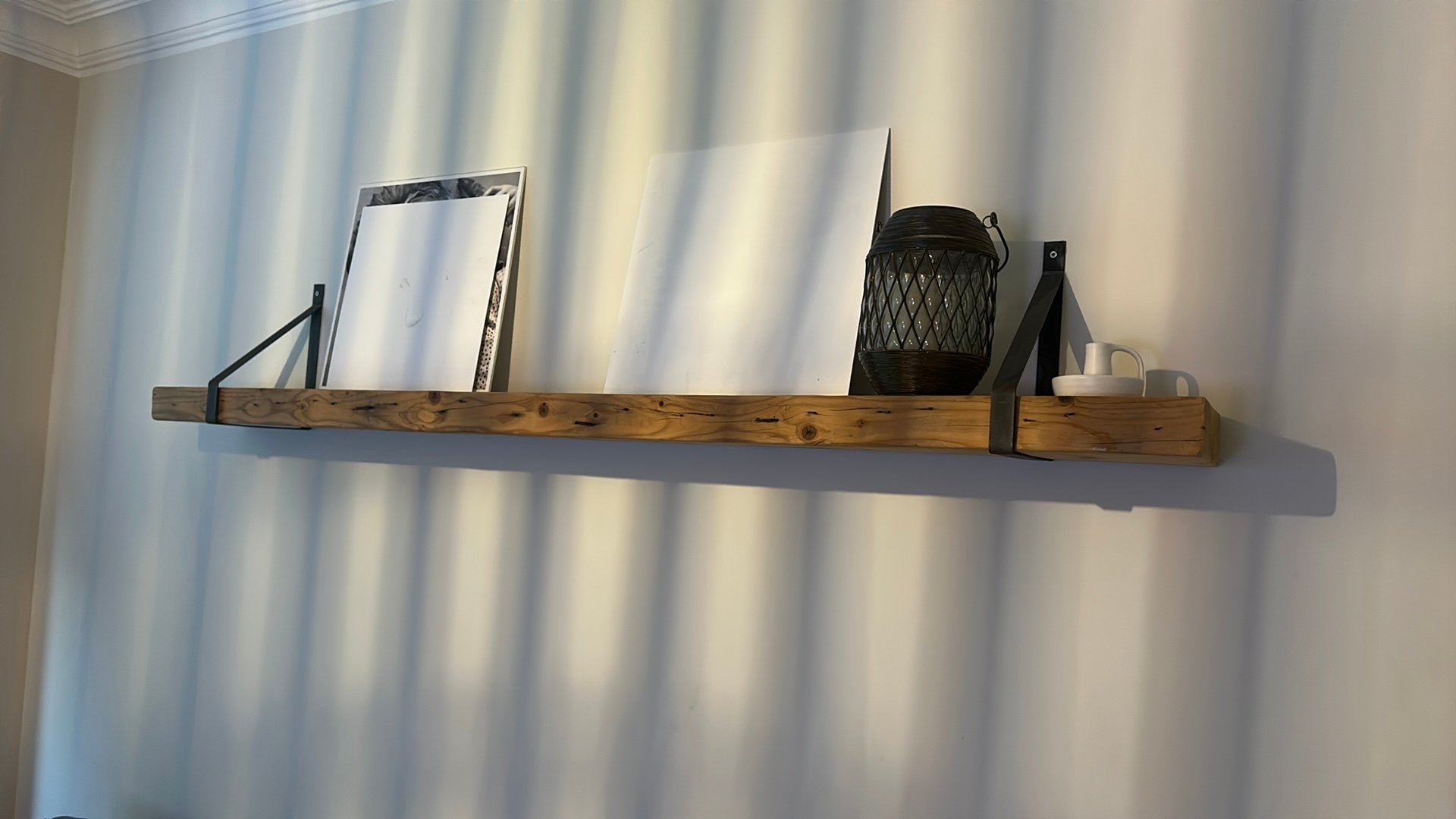 Wandplank van de betoverende zolder, Ophalen, Zo goed als nieuw