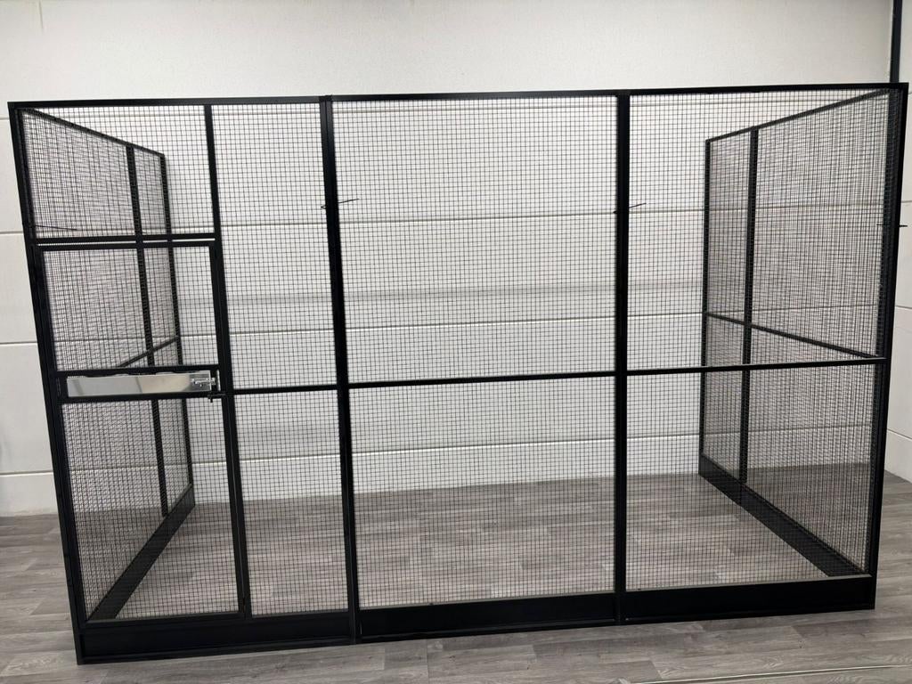 Voliere aluminium met gecoat gaas en morsrand., Dieren en Toebehoren, Vogels | Hokken en Kooien, Ophalen of Verzenden, Nieuw, Aluminium