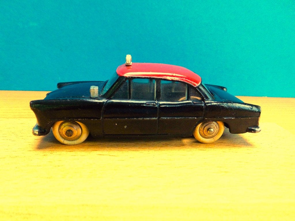 Dinky Toys FRANKRIJK # 24ZT Simca Ariane TAXI, Ophalen of Verzenden, Gebruikt, Auto, Dinky Toys