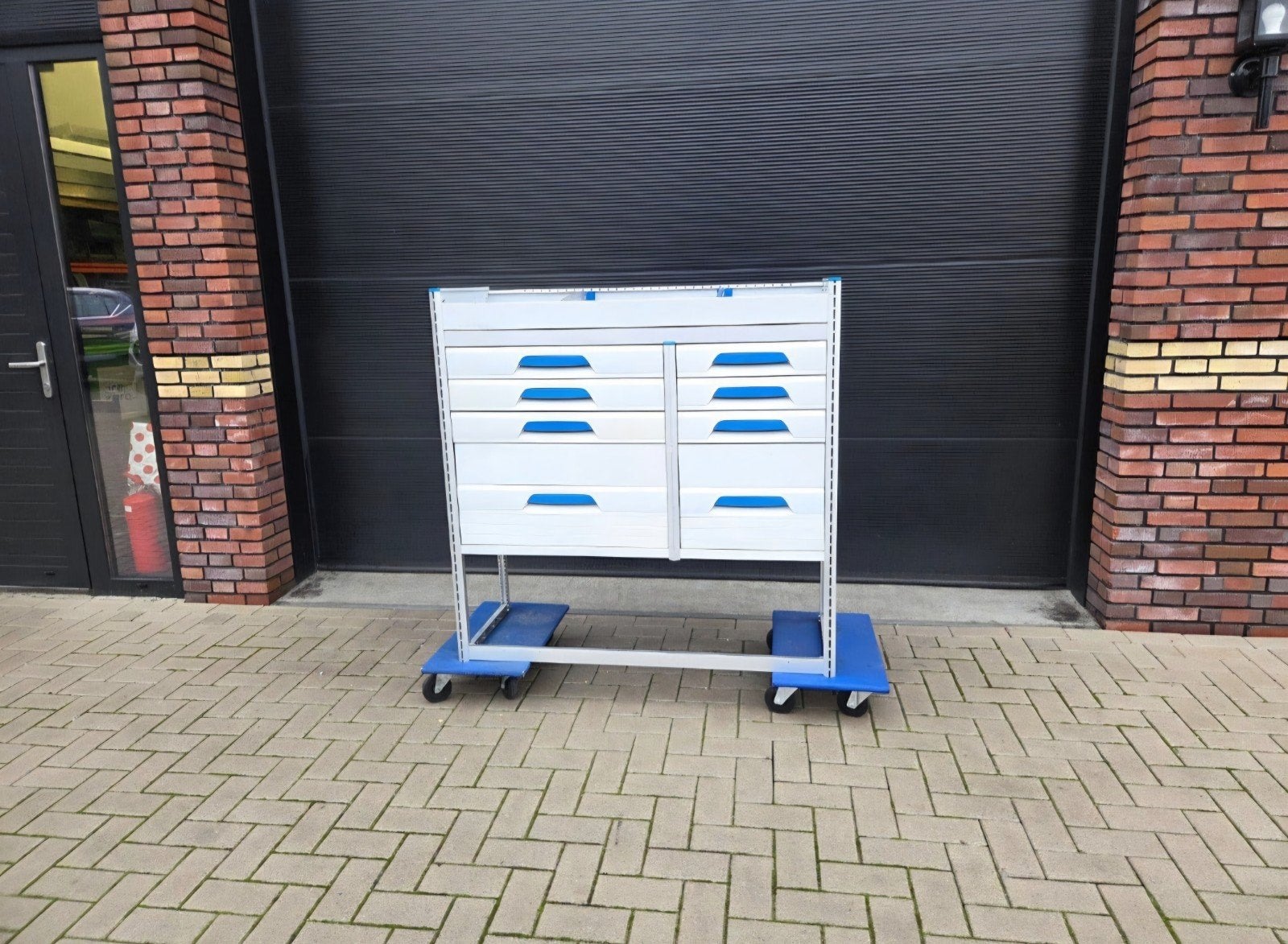sortimo bedrijfswagen inrichting bedrijfswageninrichting, Ophalen