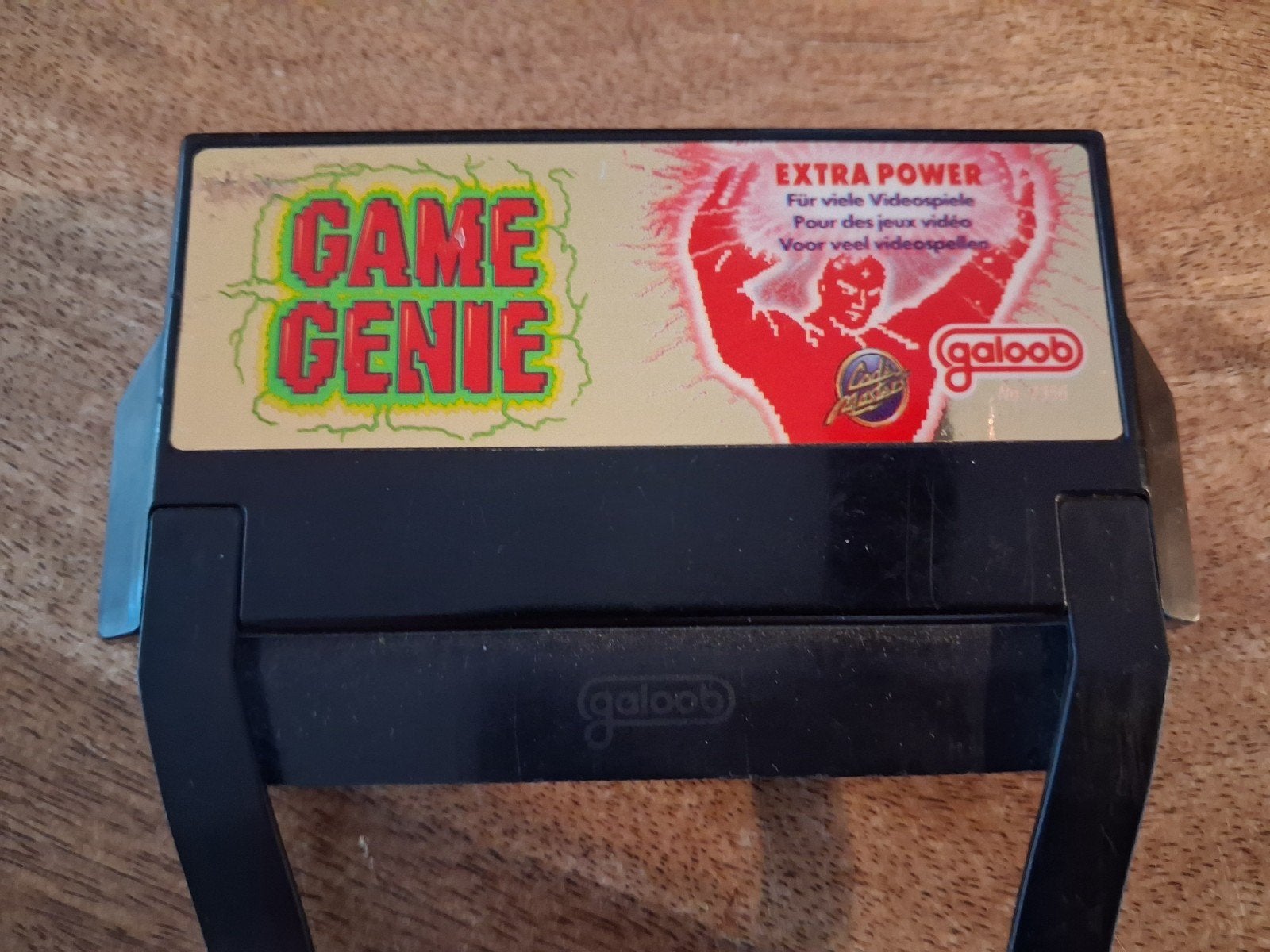 Game Genie NES - Extra Power voor NES games, Ophalen of Verzenden, Gebruikt, Zonder controller