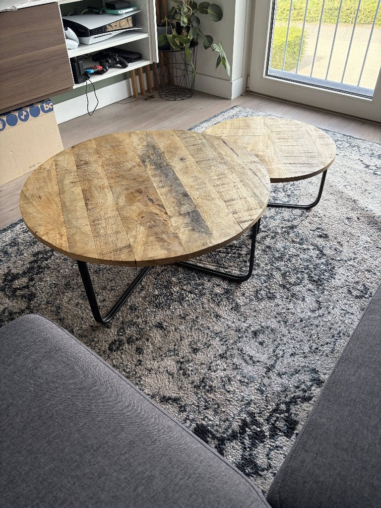 Set van 2 ronde salontafels van hout met stalen poten, Gebruikt, 50 tot 100 cm, Rond, 50 tot 100 cm