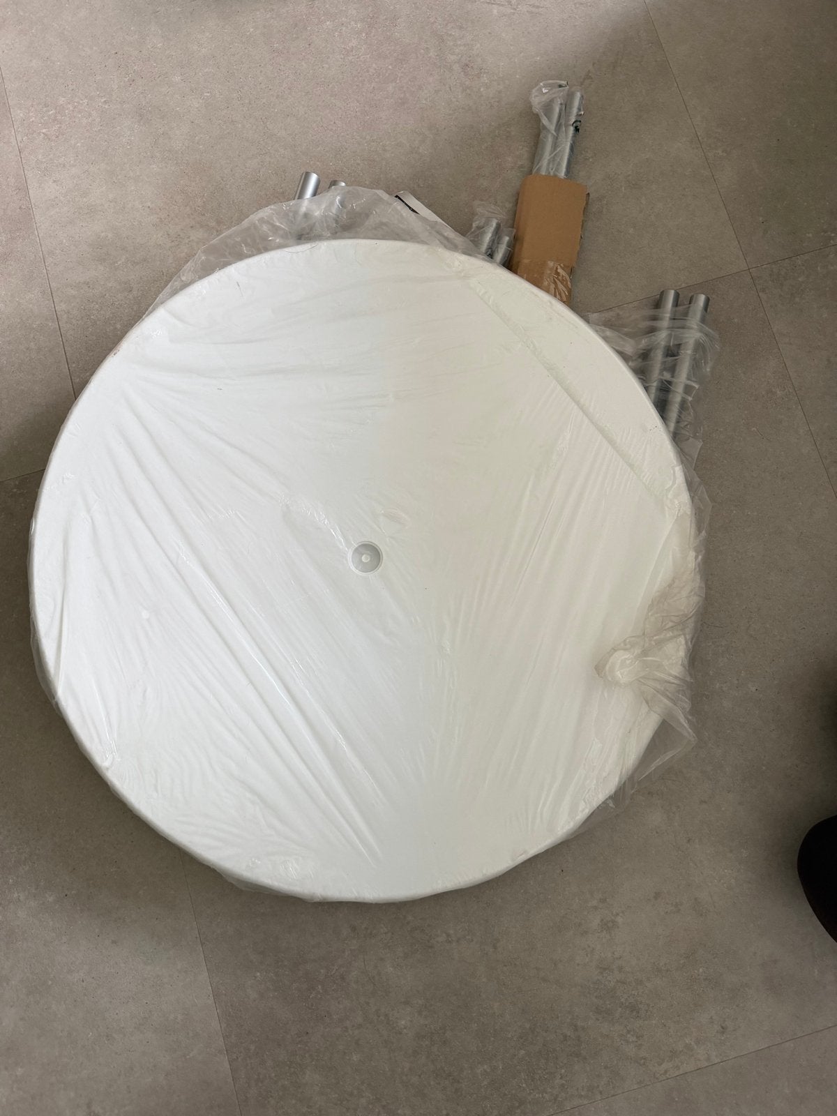 Nieuwe witte statafel - Perfect voor feestjes!, Ophalen, Nieuw