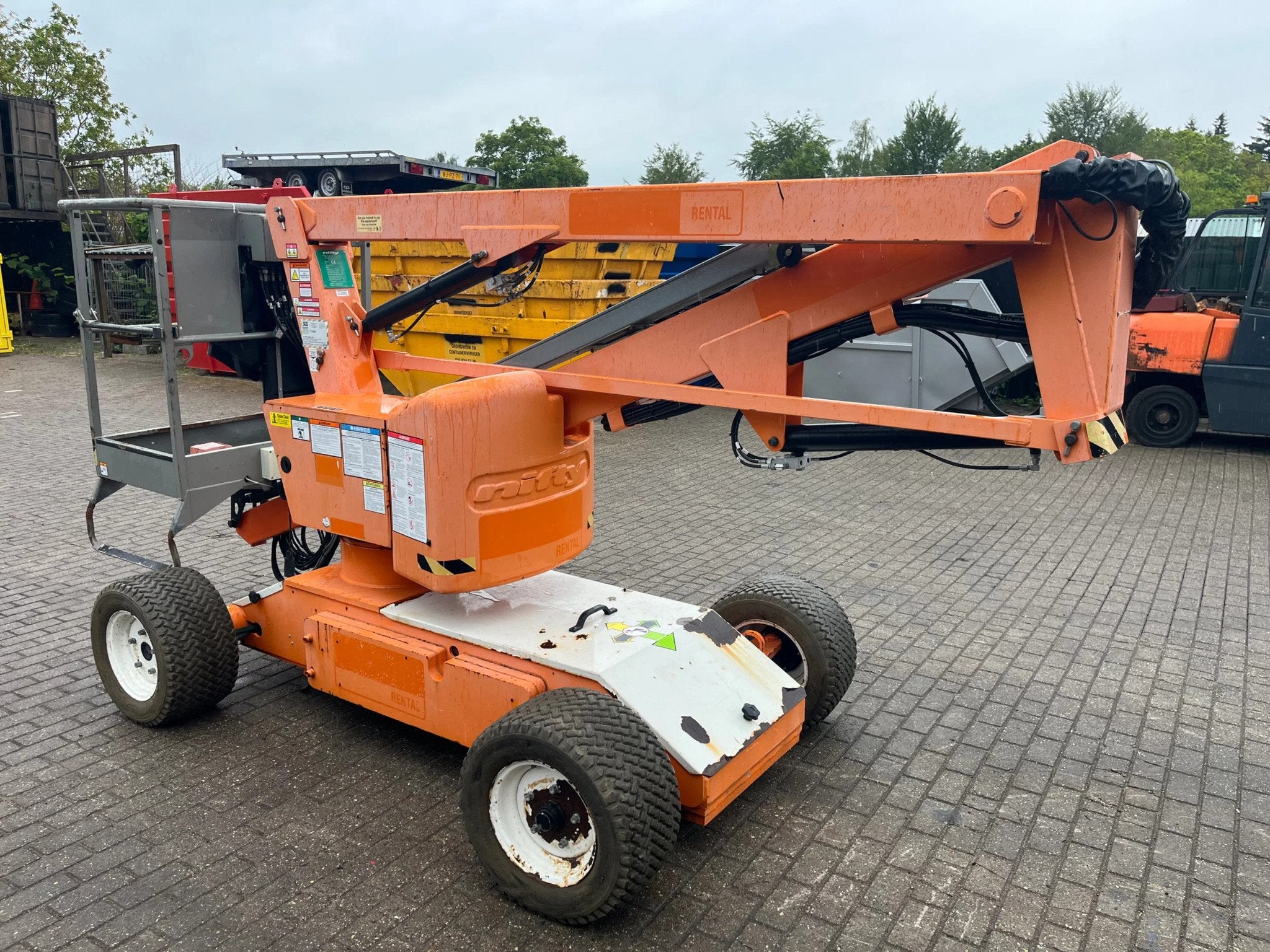 Niftylift Niftylift HR12 knikarm hoogwerker bj 2017 Nw keuri