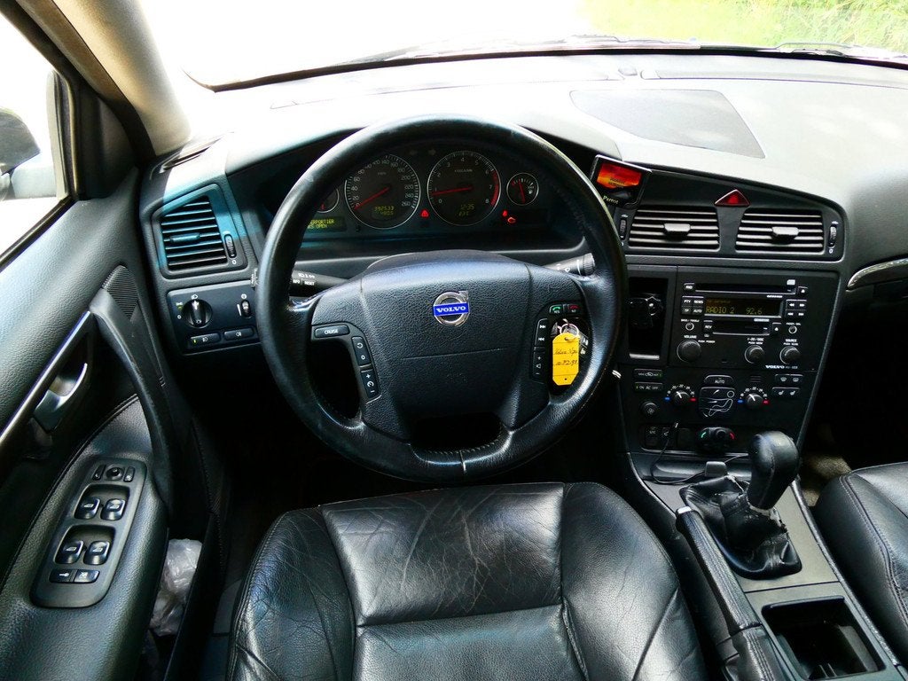 Volvo V70 2.4i 140pk Black Sapphire Ed. Leder Clima Trekhaak, Voorwielaandrijving, Zwart, Zwart, Euro 4
