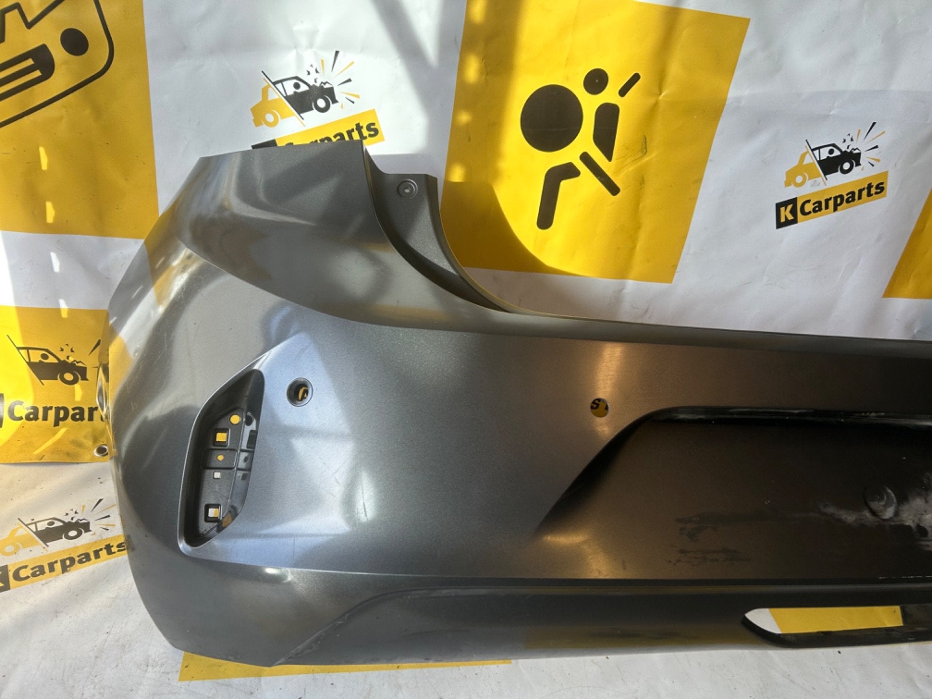 Achterbumper opel corsa F 4XPDC 2019-2023 bumper 564682821, Info@fabrikant.eu, Fabrikantstraat 1
1000 AA  Amsterdam, NL, Opel