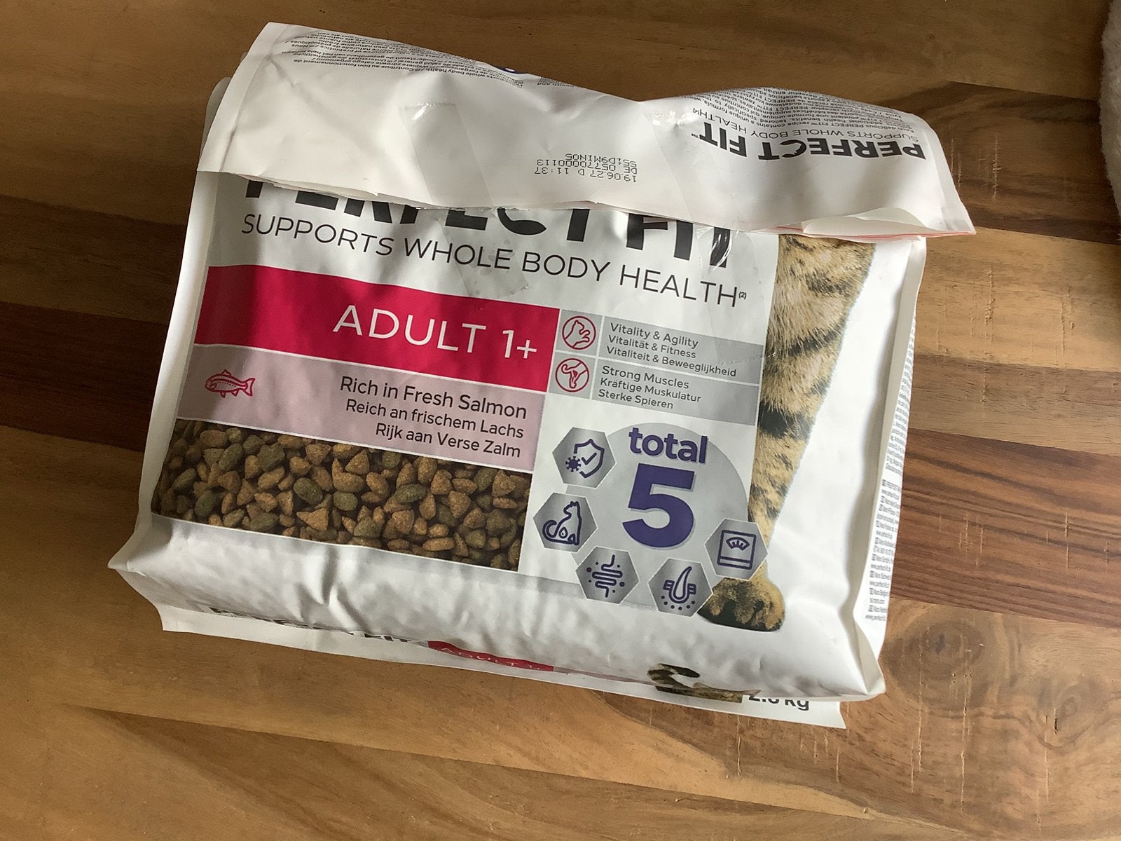 Perfect fit adult 1+ voor katten. Met zalm., Ophalen of Verzenden, Kat