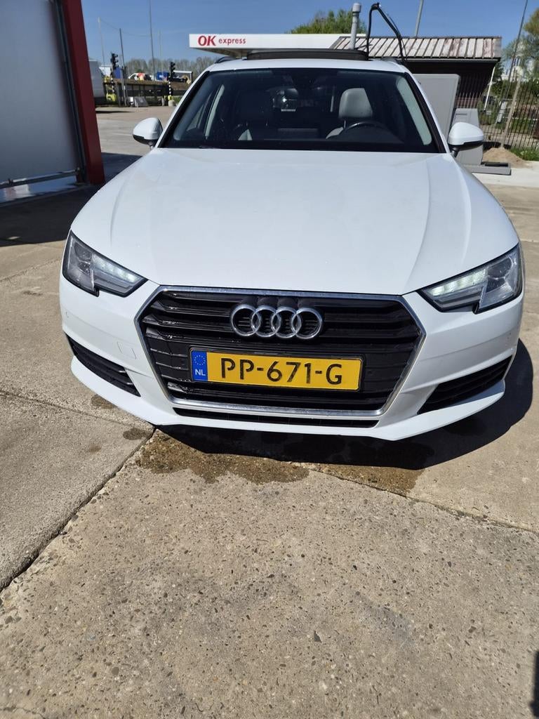 Audi A4 2.0 TDI Ultra 110KW Avant H6 2017 Wit, Auto's, Audi, Voorwielaandrijving, Euro 6, 4 cilinders, A4